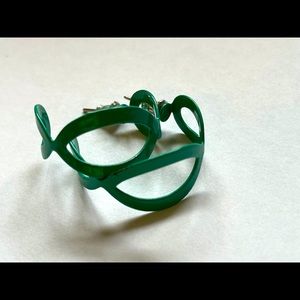 Green fun hoop earrings